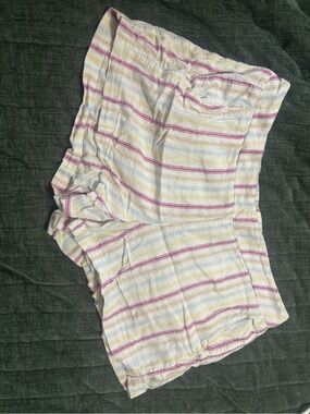 Gap Light Pink & Cream Striped Women’s Casual Shorts